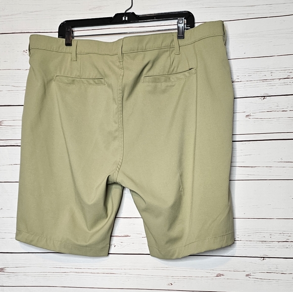 Jachs New York Tan Golf Shorts - Picture 8 of 15
